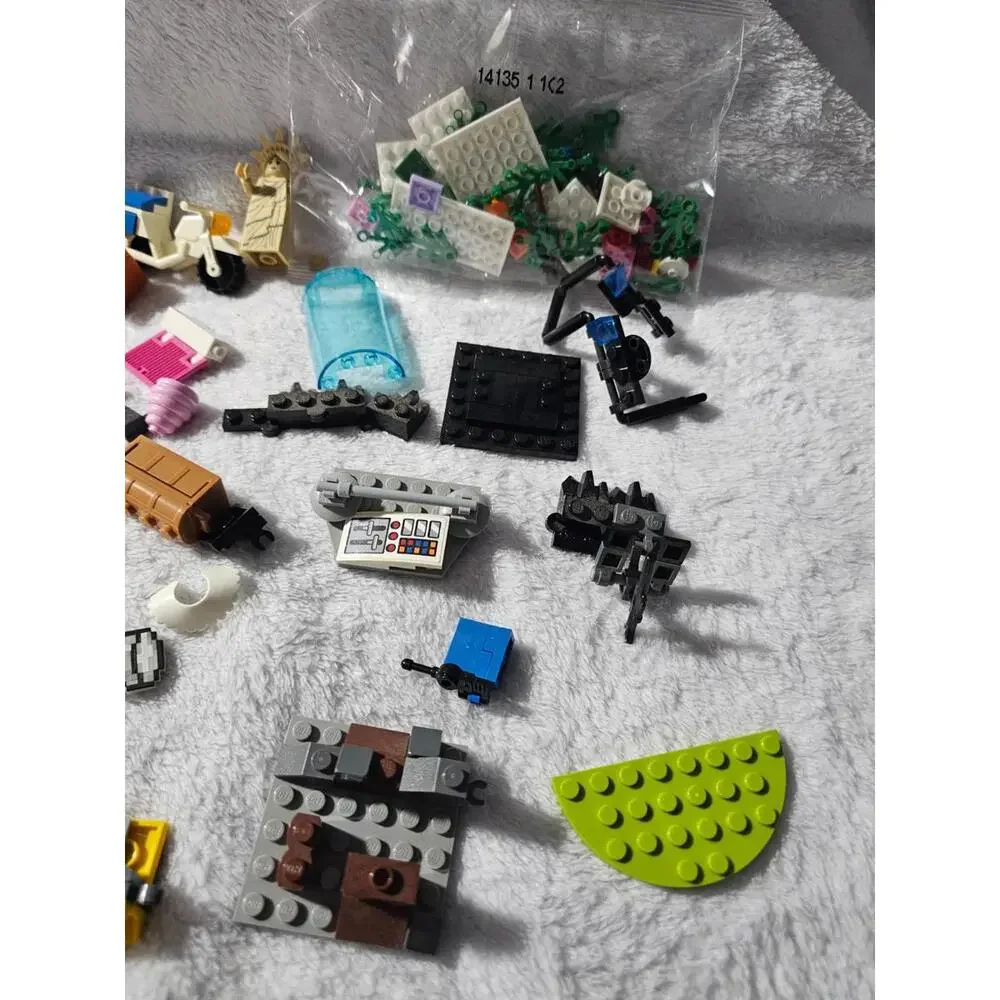 Mixed Lego Pieces Lot Random Loose Pieces To Build With Imagination - See Photos